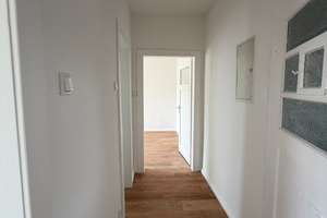 Frisch renoviert. Sie müssen nur noch einziehen. – Sperlstraße 5, 30459 Ricklingen (Ortsteil), Hannover – Vorschaubild 4