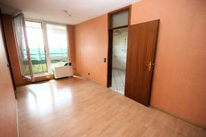 Junkersdorf - oberste Etage ohne Schrägen - große 3 Zimmer - Tageslichtbad - nach Vereinbarung frei! – Die vollständige Adresse der Immobilie erhältst du vom Anbieter., 50858 Junkersdorf, Köln – Vorschaubild 8