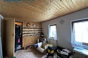 Historisches Gründerzeitanwesen mit 3 Wohneinheiten (vermietet) am Schloßpark von WI-Biebrich – Die vollständige Adresse der Immobilie erhältst du vom Anbieter., 65203 Biebrich, Wiesbaden – Vorschaubild 63