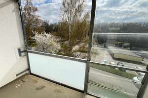 Gepflegte Wohnung mit Balkon, grünem Innenhof und Spielplatz für Familien – Dr.-Salvador-Allende-Straße 250, 9119 Kappel, Chemnitz – Vorschaubild 8
