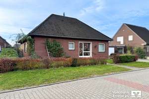 Hier steckt mehr drin: Bungalow mit Wintergarten und 617 m² großem Eigentumsgrundstück in Dersum! – Die vollständige Adresse der Immobilie erhältst du vom Anbieter., 26906 Dersum – Vorschaubild 3