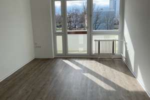 2-Zimmer-Wohnung mit traumhaften Ausblick! – Sonnenstr. 17, 90471 Rangierbahnhof-Siedlung, Nürnberg – Vorschaubild 4