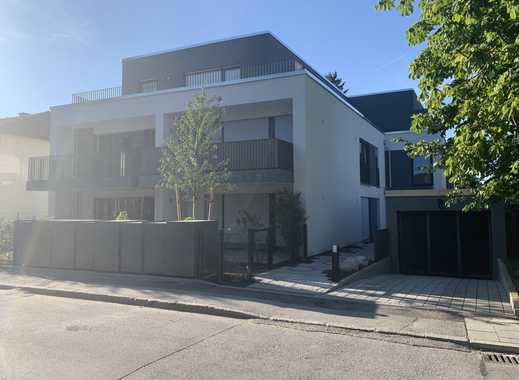 Von privat: Erstbezug 4-Zimmer-Erdgeschosswohnung mit Terrassen und Garten in München Großhadern