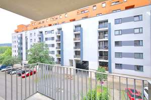 Lichtdurchflutete 3-Zimmer-Wohnung in zentraler Lage – Die vollständige Adresse der Immobilie erhältst du vom Anbieter., 70191 Auf der Prag, Stuttgart – Vorschaubild 1