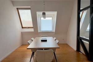 Charmante 2-3-Zimmer mit Südwest-Balkon, EBK, saniertem Badezimmer, Holzdielen etc. – 30165 Vahrenwald, Hannover – Vorschaubild 6