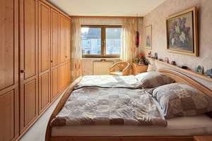 Von Privat! Familienfreundliches RMH in Puchheim-Ort, 4 Schlafzimmer, Solar, Kachelofen & Garage – Hechtstraße 6, 82178 Puchheim – Vorschaubild 14