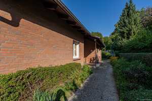 Großes Wohnhaus mit 2 Wohnungen auf schönem Grundstück in Eutin
OT Fissau – Blessenberg 15, 23701 Ostholstein (Kreis) – Vorschaubild 4