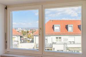 BEZUGSFREI – GEMÜTLICHE MAISONETTE – DACHTERRASSE – DUSCHBAD MIT FENSTER – TG-PARKER – Die vollständige Adresse der Immobilie erhältst du vom Anbieter., 1219 Strehlen, Dresden – Vorschaubild 6
