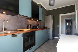 Stilvoll möbliert! Helle 2-Zimmer-Wohnung mit Balkon im Herzen von Prenzlauer Berg – Bötzowstraße 72, 10407 Prenzlauer Berg, Berlin – Vorschaubild 4
