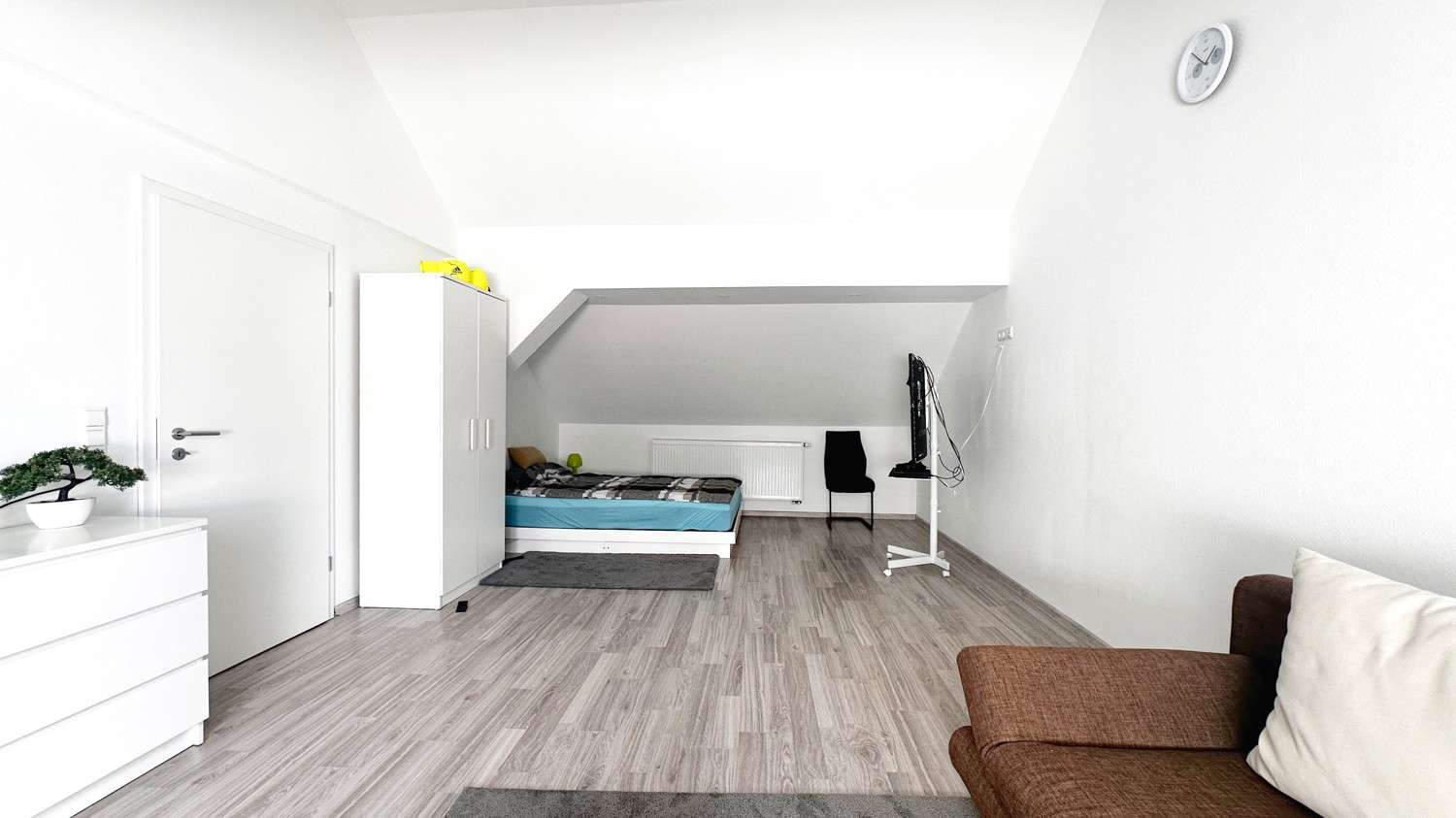 Immobilie in Wehingen - Renditestarkes Zweifamilienhaus – ideal für Kapitalanlage oder auch Eigennutzung in 78564 Wehingen - Bild 3