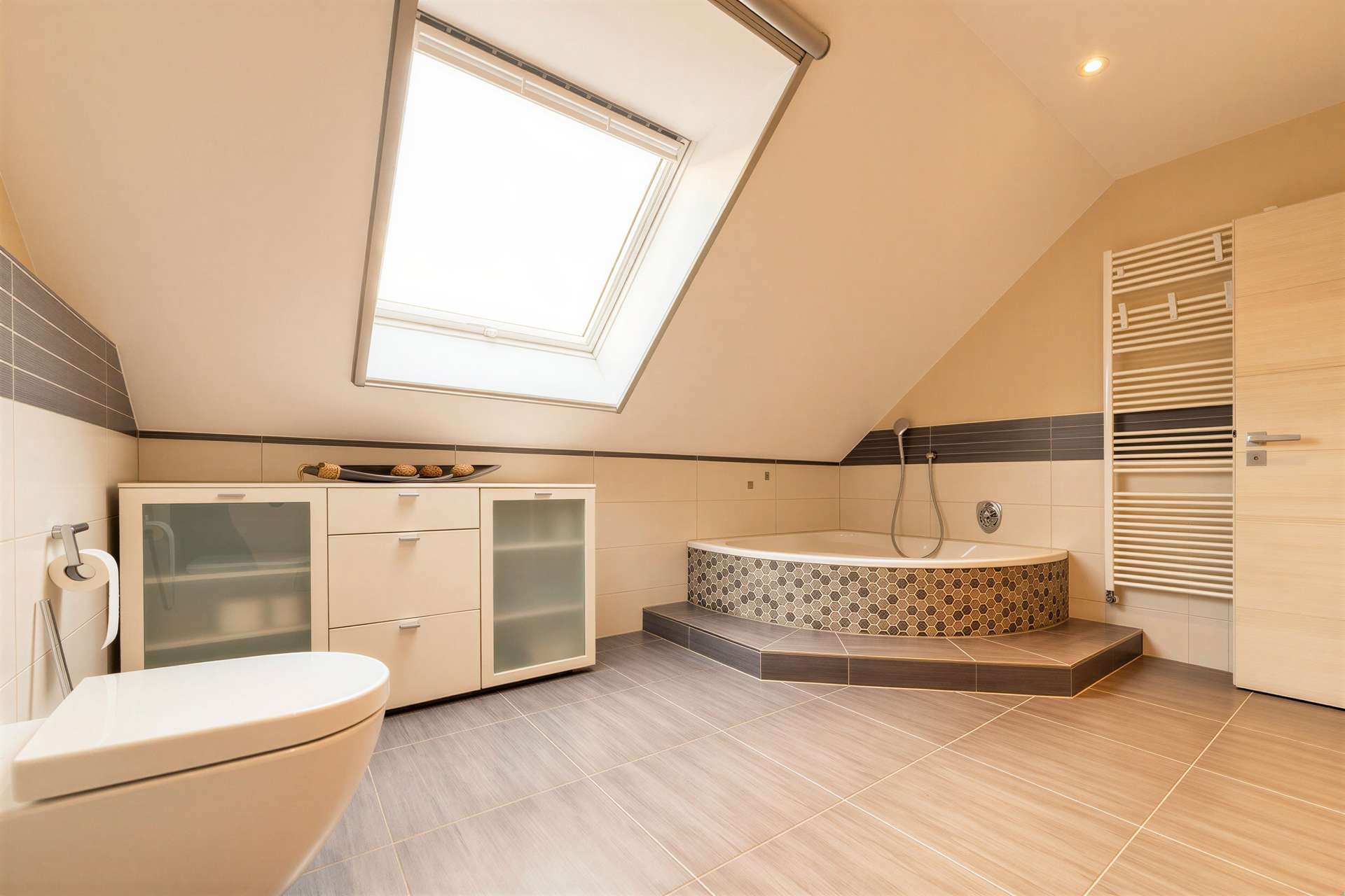 Immobilie in Ralingen - Ralingen-Wintersdorf: neuwertiges Einfamilienhaus mit ca. 184 m² Wohnfläche + 1.134 m² Grundstück! - Bild 3