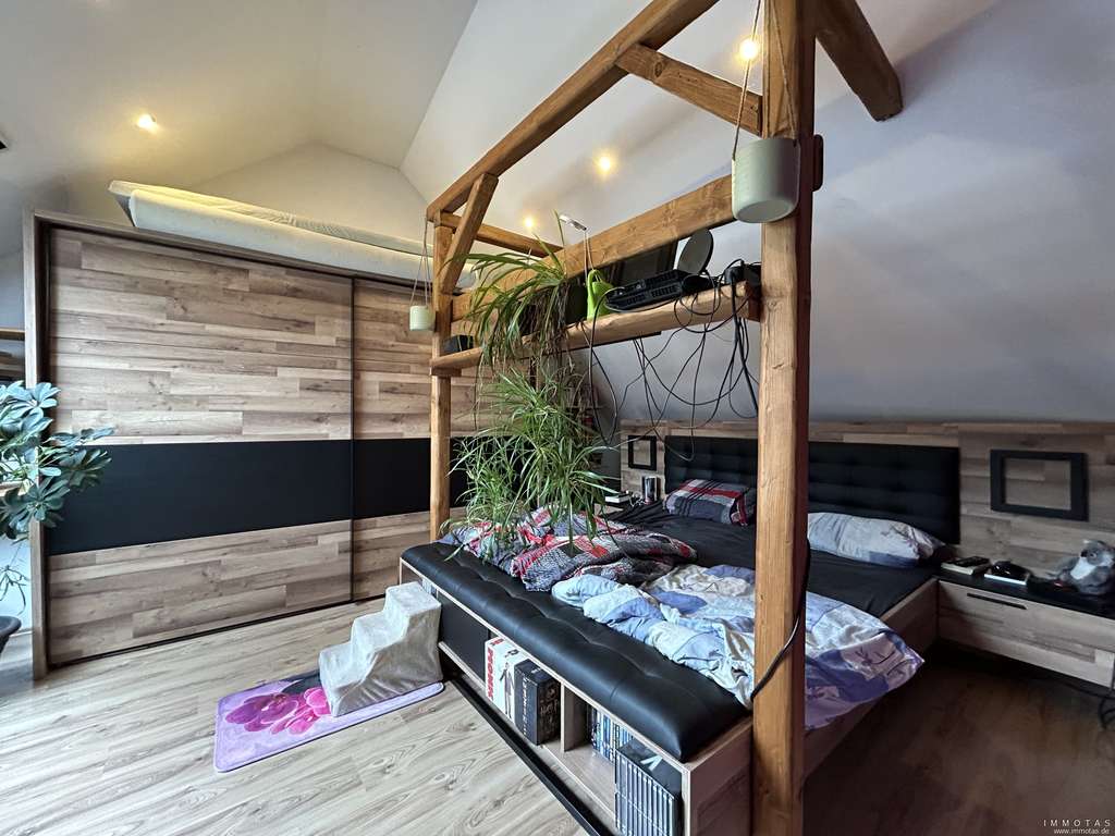 Immobilie in Gau-Bickelheim - Modernisiertes Raumwunder: Ihr neues Zuhause als Ein- oder Zweifamilienhaus – Einziehen & Wohlfühlen - Bild 2