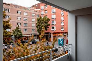 Einzigartige Innenstadt-Lage! 2,5 Zimmer inmitten von Karlsruhe – Markgrafenstr. 12, 76131 Innenstadt-Ost, Karlsruhe – Vorschaubild 2