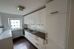 Helle 2-Zimmer-Wohnung in München-Am Hart / BMW FIZ mit TG-Stellplatz – Franz-Metzner-Straße 3, 80937 Am Hart, München – Vorschaubild 4