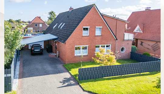 Bild von Großzügiges EFH in ruhiger Sackgasse von Moordorf mit 213 m² Wohnfläche