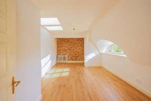 Am Kreuzpfuhlteich in Weißensee: 4 Zi-DG-Maisonette mit Aufzug EBK u 2 Balkonen (WE09) – Woelckpromenade 7, 13086 Weißensee, Berlin – Vorschaubild 7