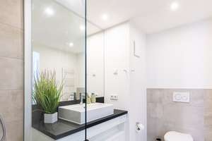DONAU SIDE: Modernes Studio Apartment mit Terrasse, Fitnessstudio &Co-Working – Haenlinstraße 1, 85055 Nordost, Ingolstadt – Vorschaubild 6