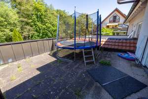 Wohlfühlen auf allen Ebenen – modernes Zweifamilienhaus mit Garten und flexibler Nutzung, eine Einhe – Die vollständige Adresse der Immobilie erhältst du vom Anbieter., 78078 Niedereschach – Vorschaubild 7