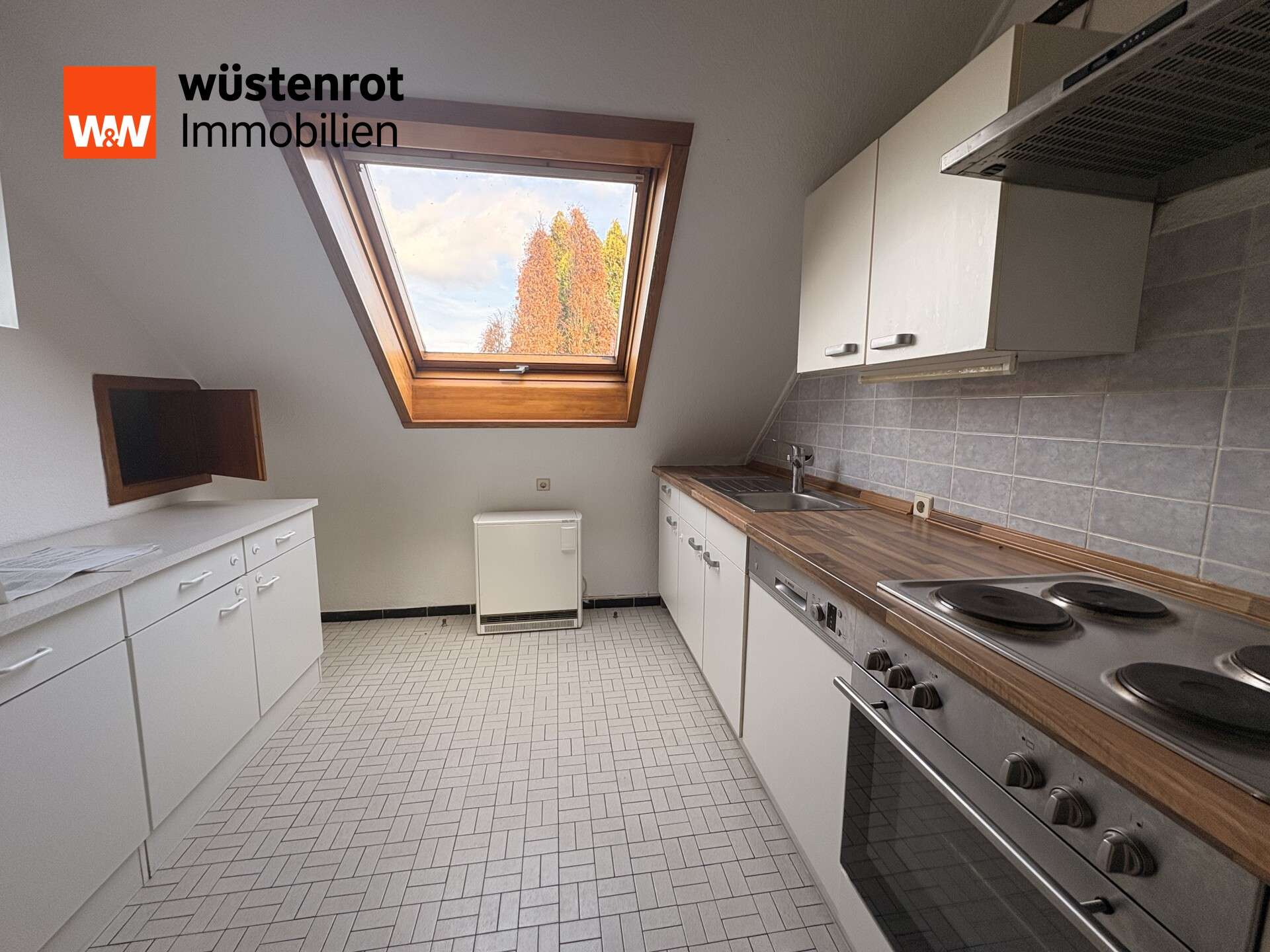 Immobilie in Neuenbürg - Zweifamilienhaus in Neuenbürg Dennach für Mehrgenerationen! - Bild 6