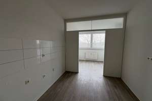 Komfortabel wohnen: 2,5-Zimmer-Wohnung mit Balkon und Aufzug – Nienhuser Busch 53, 45327 Katernberg, Essen – Vorschaubild 4