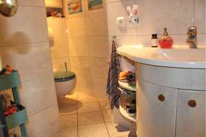 ## Schicke DHH mit 2 Wohneinheiten und 2 zusätzlichen Apartments im DG , Nähe Uni, Unikliniken ## – Die vollständige Adresse der Immobilie erhältst du vom Anbieter., 40229 Eller, Düsseldorf – Vorschaubild 13