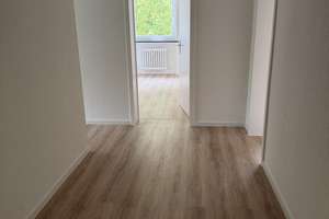 Langweilig war gestern. / Say goodbye to ordinary living. – Schleswiger Straße 2, 58089 Vorhalle, Hagen – Vorschaubild 2