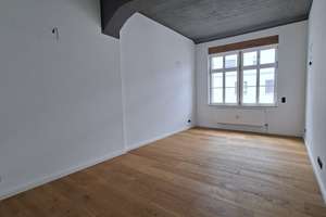 Exklusives Wohnen mit Loft-Charakter – Lichtdurchflutete 4-Zimmer-Wohnung – 63069 Friedrichsweiher, Offenbach am Main – Vorschaubild 6