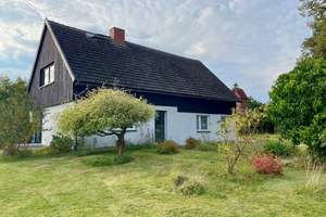 Ferienhaus oder Familienidyll – Einfamilienhaus mit großem Garten, nur wenige Schritte zum See! – Zum Tempel 1, 19246 Zarrentin am Schaalsee – Vorschaubild 1