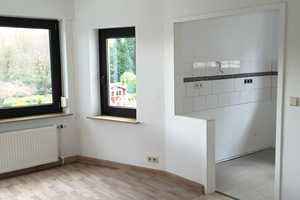 Renovierte Wohnung mit 3 Zimmern. Oben auf keiner wie wir- wohnen in Wuppertal Barmen Hatzfeld  – Zum alten Zollhaus 46, 42281 Wuppertal – Vorschaubild 2