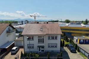 DREIFAMILIENHAUS IN GUTER LAGE VON RASTATT FÜR EINEN UNSCHLAGBAREN PREIS! – Die vollständige Adresse der Immobilie erhältst du vom Anbieter., 76437 Rastatt – Vorschaubild 2