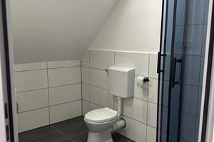 Maximale Rendite in Augsburg: Gepflegtes 6 Parteien Haus in guter zentraler Lage mit 6 Stellplätzen – Die vollständige Adresse der Immobilie erhältst du vom Anbieter., 86154 Links der Wertach-Süd, Augsburg – Vorschaubild 7
