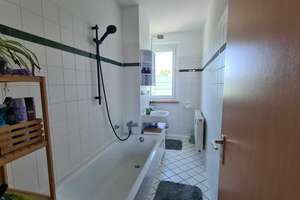 3-Raumwohnung in ruhiger und grüner Lage – Str. der Befreiung 10, 6128 Gesundbrunnen, Halle (Saale) – Vorschaubild 7