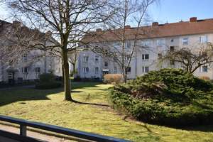 3- Raum-Wohnung | Ruhige Lage | Schöne Ausstattung | Balkon-Bezugfrei ab dem 01.02.23-Provisonsfrei! – Kiesselbachstraße 75, 40589 Holthausen, Düsseldorf – Vorschaubild 2