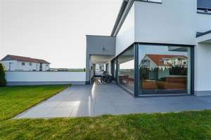 *Die perfekte Kombination aus Luxus und Komfort* – Die vollständige Adresse der Immobilie erhältst du vom Anbieter., 88348 Bad Saulgau – Vorschaubild 8