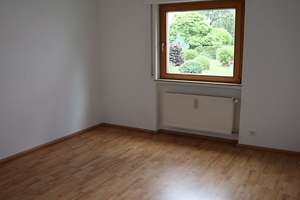 schöne Wohnlage, helle-großzügige 3,5 Zi.-W. , SW-Lage, Terrasse, Garten, Garage, AAP, Rtg.-Ro.-bach – Die vollständige Adresse der Immobilie erhältst du vom Anbieter., 72768 Rommelsbach, Reutlingen – Vorschaubild 7