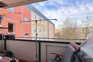Großzügige 4 Zimmer Wohnung mit Wintergarten, Balkon und hochwertiger Einbauküche – Die vollständige Adresse der Immobilie erhältst du vom Anbieter., 12627 Hellersdorf, Berlin – Vorschaubild 18