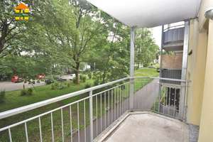 Tolle Pärchen-Wohnung mit Stellplatz und schönem Balkon! – Lutherstraße 32, 9126 Lutherviertel, Chemnitz – Vorschaubild 9