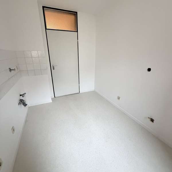 *** helle 4-Zimmer-Wohnung auf zwei Etagen - zwei Balkone und einer Terrasse - Vaalserquartier ***