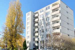 R E S E R V I E R T Kapitalanlage... Über den Dächern von Porz ... Glashüttenstrasse 21, 51143 Köln