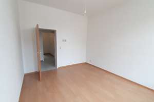 Schöne helle Wohnung an der Uni - WG geeignet mit EBK und Balkon – Die vollständige Adresse der Immobilie erhältst du vom Anbieter., 30167 Nordstadt, Hannover – Vorschaubild 4