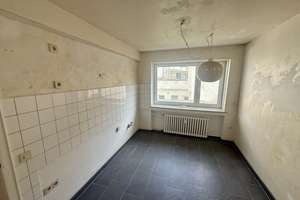 Modernisierte 3-Zimmer-Wohnung mit Loggia, Garage & großem Potenzial in Köln Sülz – Nikolausstraße 125, 50937 Sülz, Köln – Vorschaubild 16
