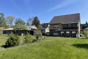 *Wieder verfügbar!*
Einfamilienhaus mit Ausbaupotential und Vollkeller auf 1.900 m²- Grundstück – Bremen – Vorschaubild 1