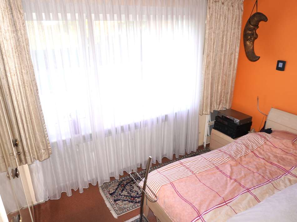 Schlafzimmer-1