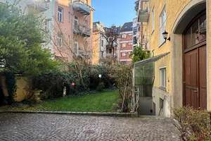 Helle, komplett möblierte 2-Zimmer-Dachgeschosswohnung am St.-Anna-Platz – Die vollständige Adresse der Immobilie erhältst du vom Anbieter., 80538 Lehel, München – Vorschaubild 15