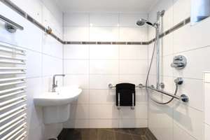 Reihenmittelhaus // Familienoase gepflegt in ruhiger Siedlung – Die vollständige Adresse der Immobilie erhältst du vom Anbieter., 42651 Solingen-Mitte, Solingen – Vorschaubild 14