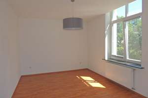 HOCHWERTIG SANIERTE VILLA MIT 6 WOHNUNGEN 6 PKW-STELLPLÄTZE UND 1 GARAGE IN RS-BLIEDINGHAUSEN – Burgerstraße 76, 42859 Zentralpunkt, Remscheid – Vorschaubild 43