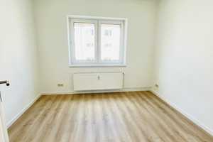 ***Tolle 3-Raumwohnung mit Einbauküche in ruhiger Lage*** – Welsleber Str. 171, 39122 Magdeburg – Vorschaubild 4