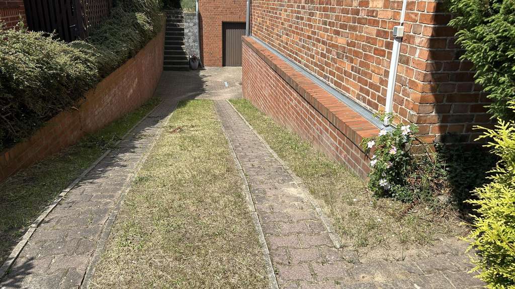 Immobilie in Güstrow - Doppelimmobilie - vielseitige Nutzung - Bild 2