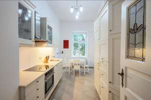 Möbliert: Großzügige Jugendstilwohnung in Toplage  – Die vollständige Adresse der Immobilie erhältst du vom Anbieter., 80801 Schwabing-Ost, München – Vorschaubild 8