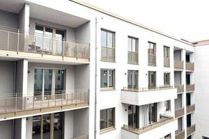 KFW55, exklusive Eigentumswohnung mit Balkon und Loggia, Fernwärme, Tiefgarage